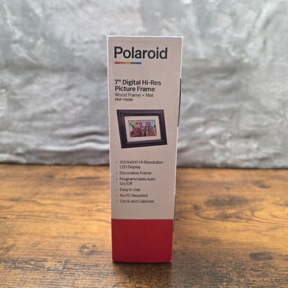 Polaroid 7” Digital Picture Frame | New - Picture 7 of 7